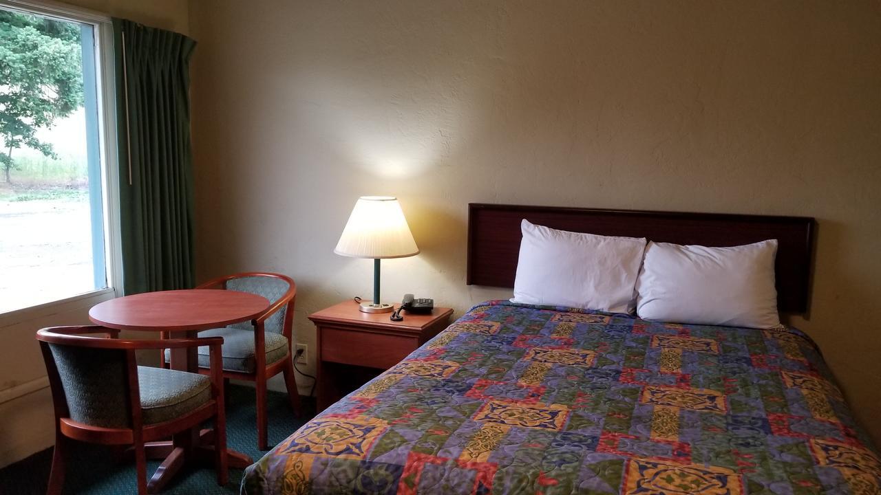 Quick Stop Motel Round Prairie Esterno foto